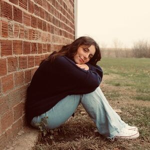 Meet your Posher, Ella